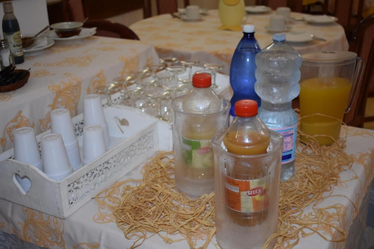 Hotel Ristorante Amitrano Pompei Ngoại thất bức ảnh
